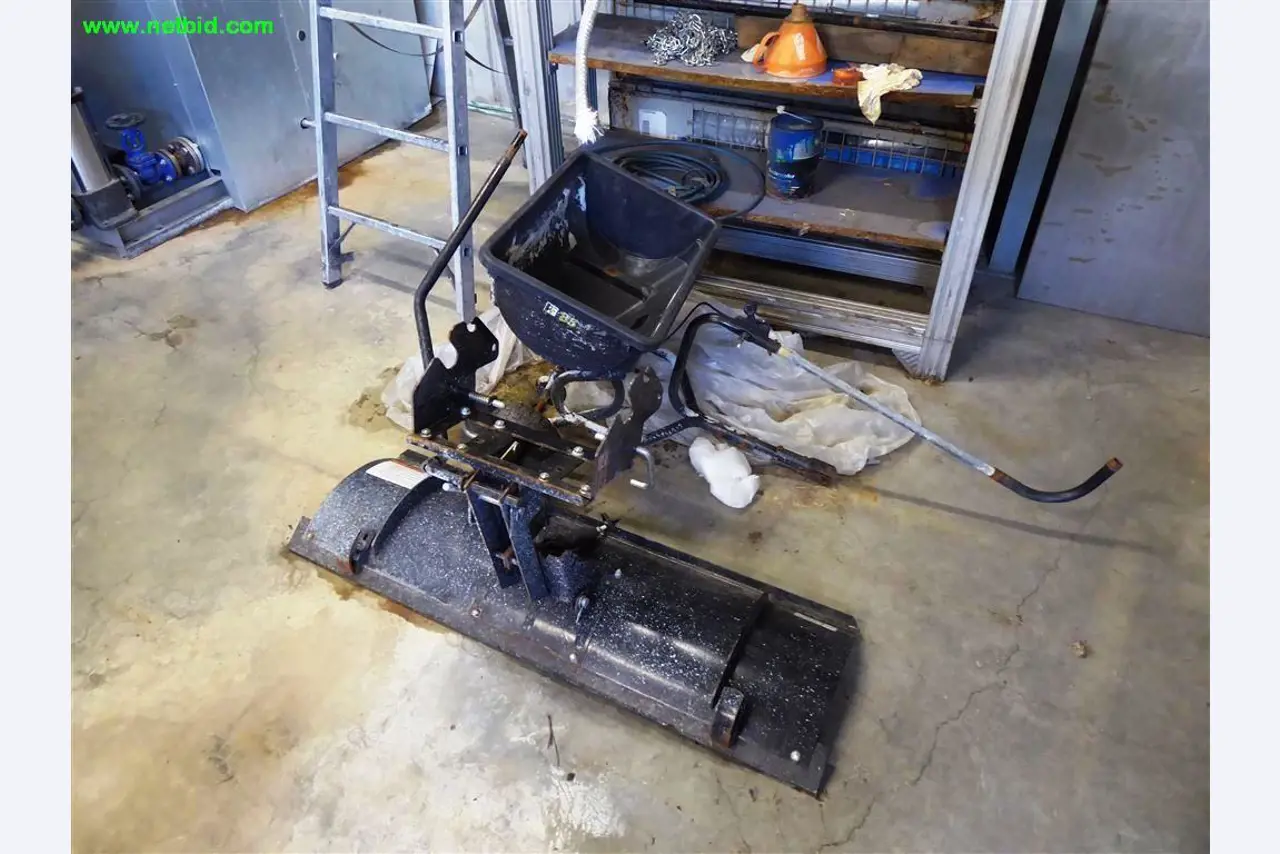 Máquinas e sistemas para o trabalho de metais e tecnologia de superfícies<br>-9