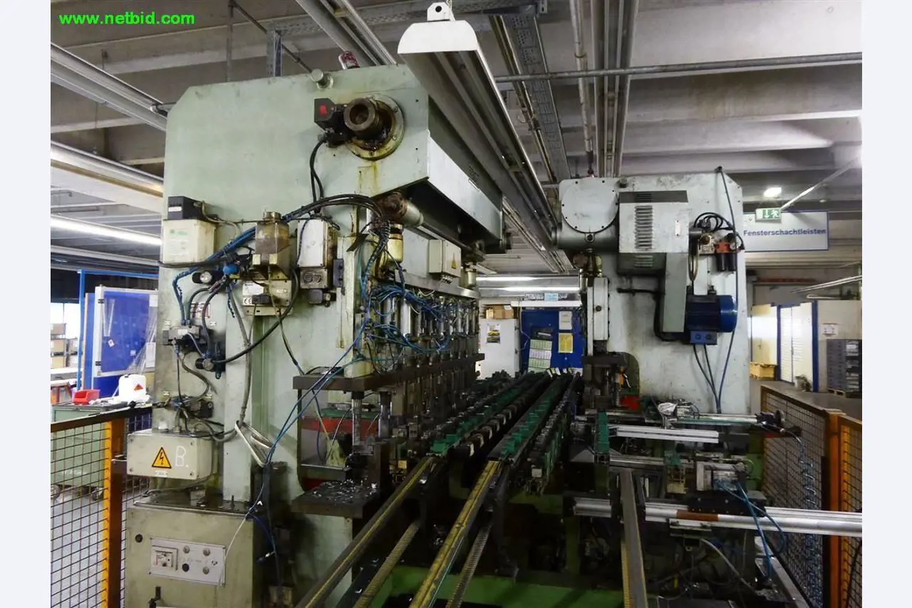 Máquinas e sistemas para o trabalho de metais e tecnologia de superfícies<br>-5