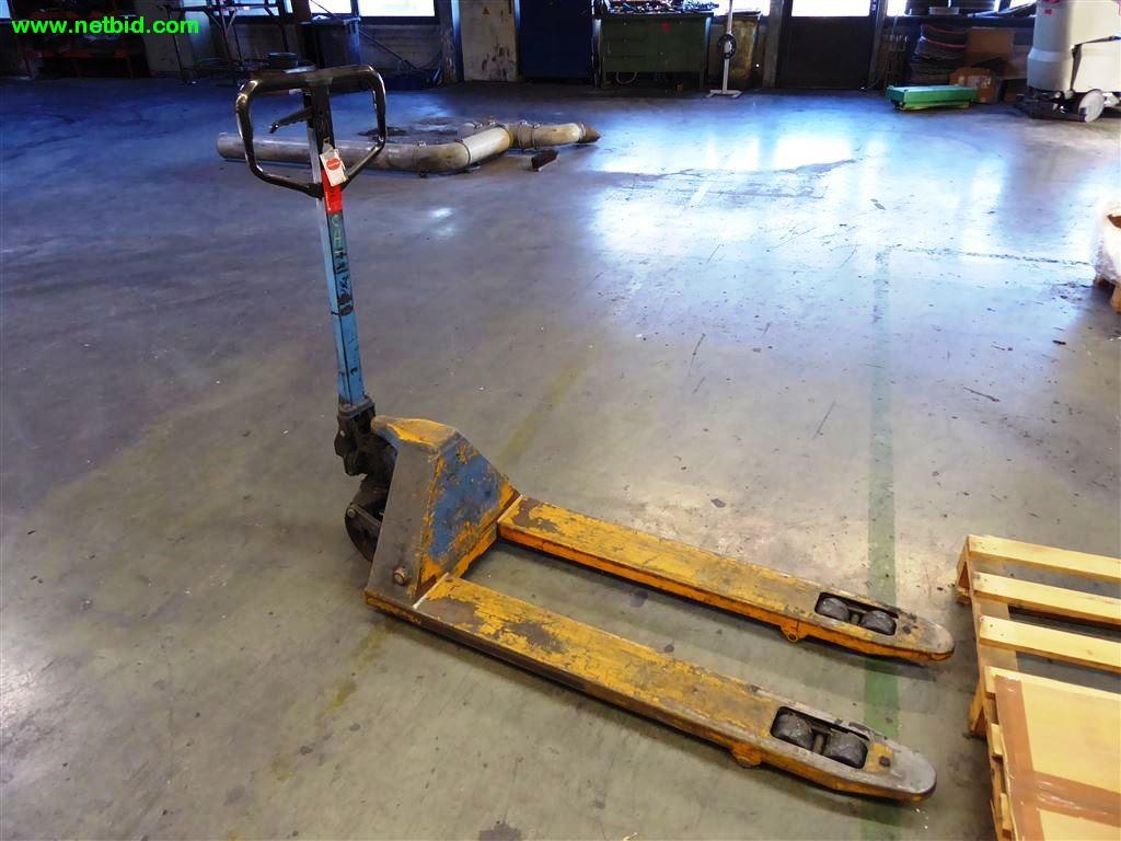 
Machines et installations pour le travail des métaux et le traitement des surfaces<br>.-1