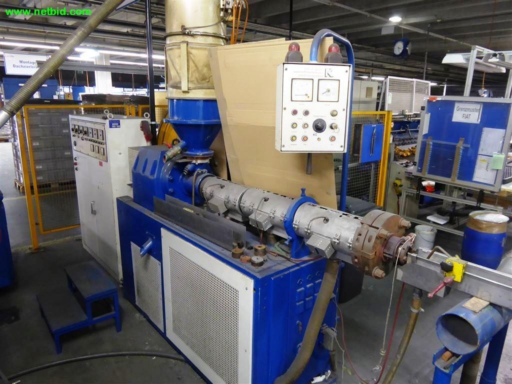 
Máquinas e sistemas para o trabalho de metais e tecnologia de superfícies<br>-1