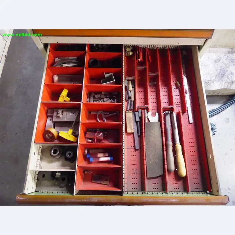 Máquinas e sistemas para o trabalho de metais e tecnologia de superfícies<br>-4