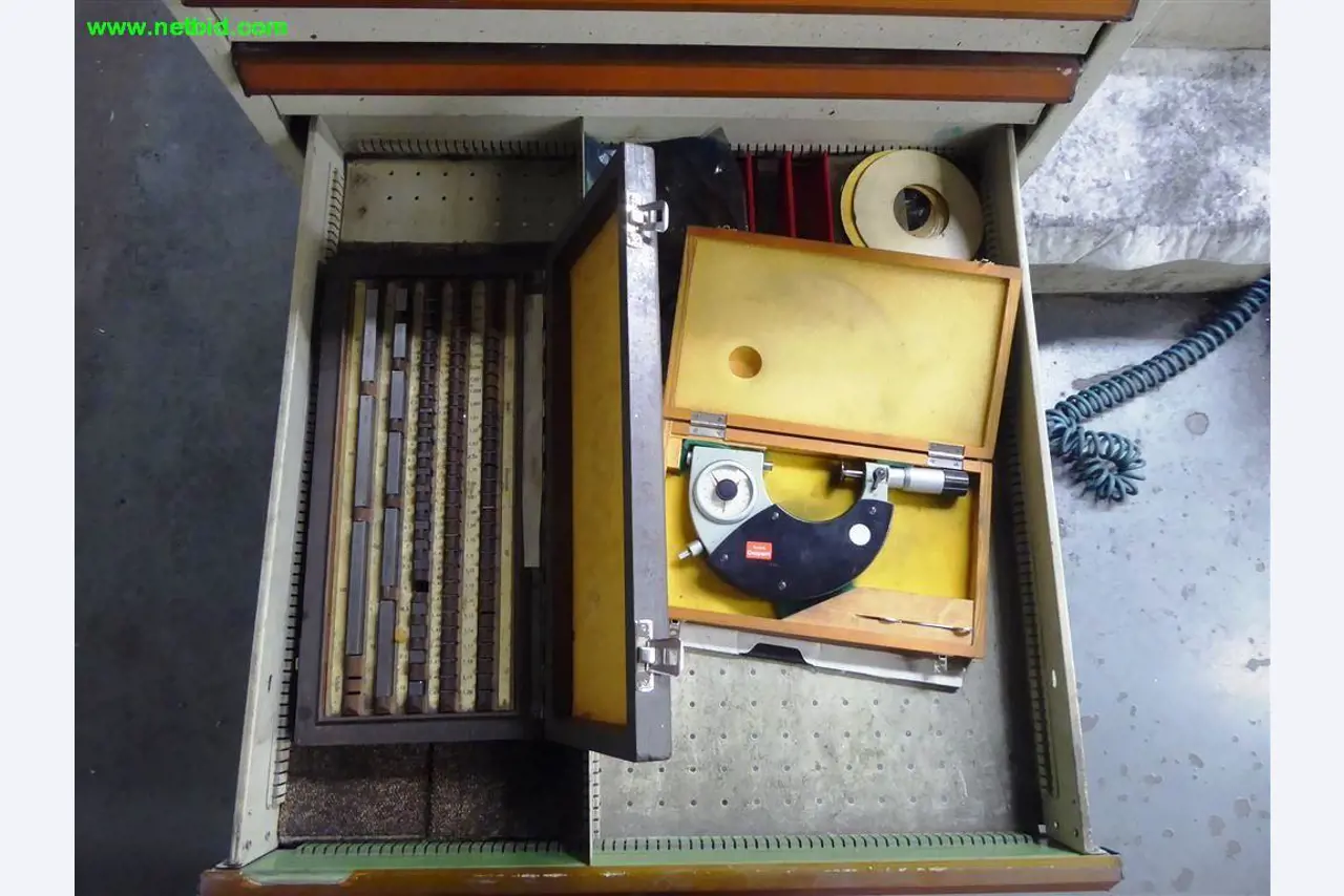 Máquinas e sistemas para o trabalho de metais e tecnologia de superfícies<br>-5