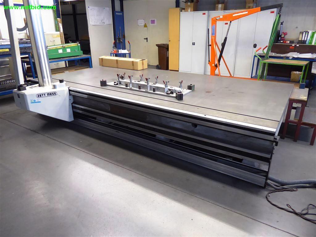 
Máquinas e sistemas para o trabalho de metais e tecnologia de superfícies<br>-10