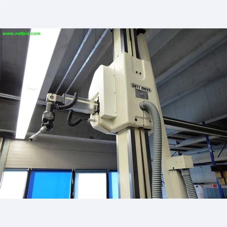 Máquinas e sistemas para o trabalho de metais e tecnologia de superfícies<br>-12