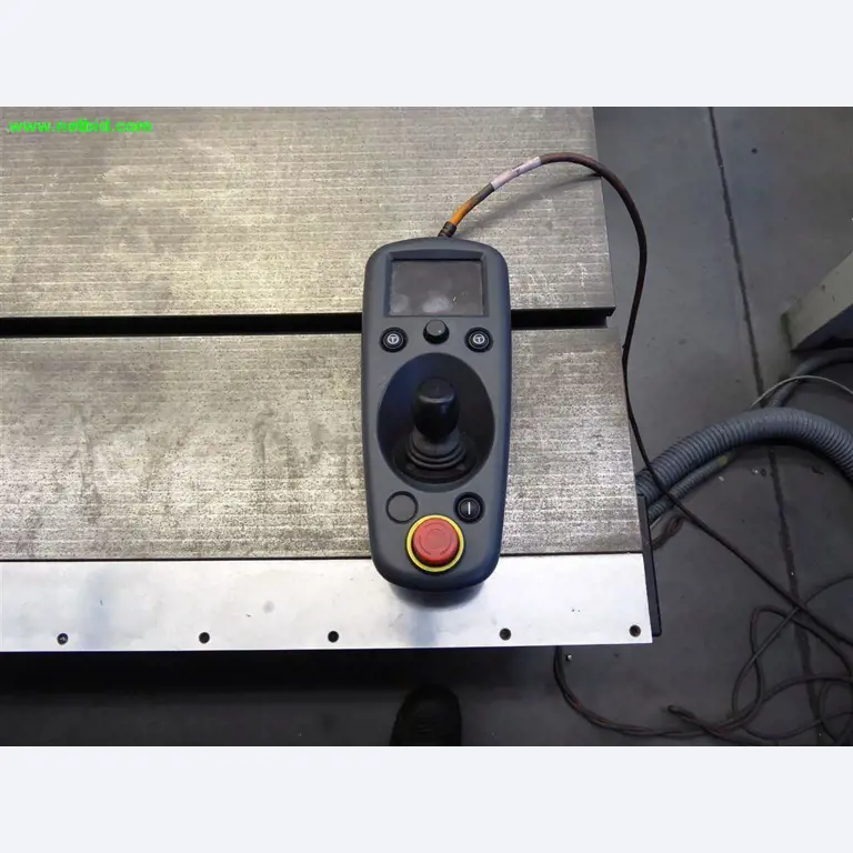 Máquinas e sistemas para o trabalho de metais e tecnologia de superfícies<br>-15