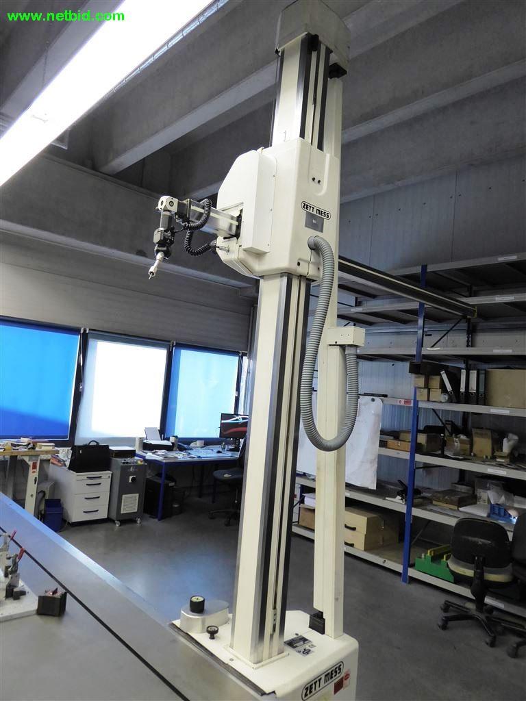 
Máquinas e sistemas para o trabalho de metais e tecnologia de superfícies<br>-2