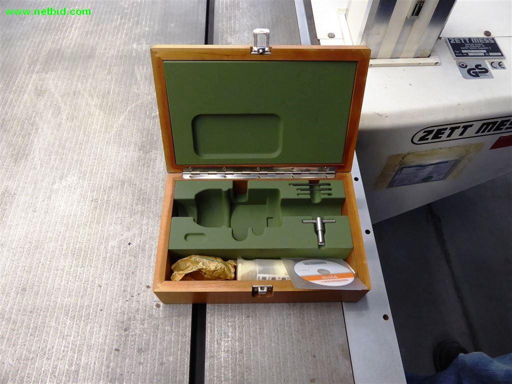 
Máquinas e sistemas para o trabalho de metais e tecnologia de superfícies<br>-5