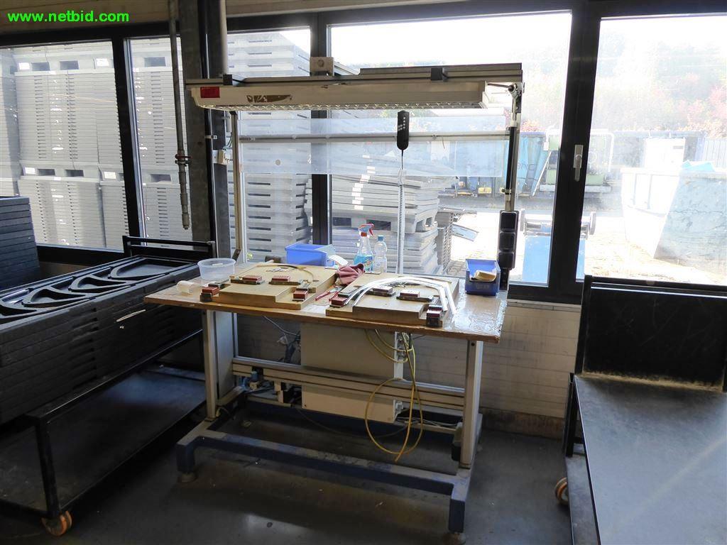 
Máquinas e sistemas para o trabalho de metais e tecnologia de superfícies<br>-3