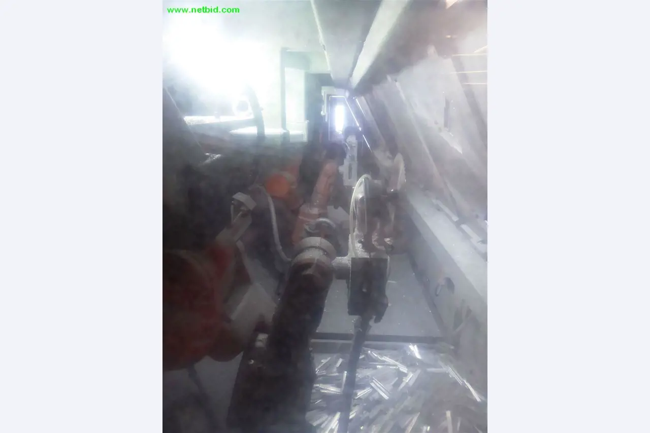 Máquinas e sistemas para o trabalho de metais e tecnologia de superfícies<br>-2