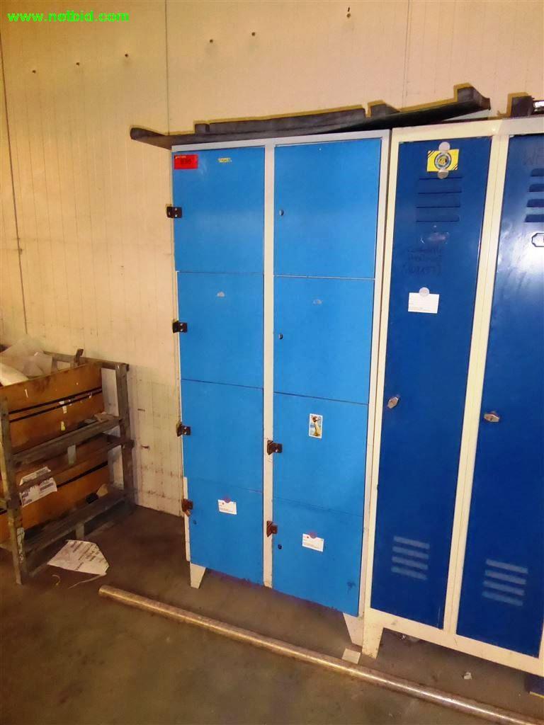 
Máquinas e sistemas para o trabalho de metais e tecnologia de superfícies<br>-1