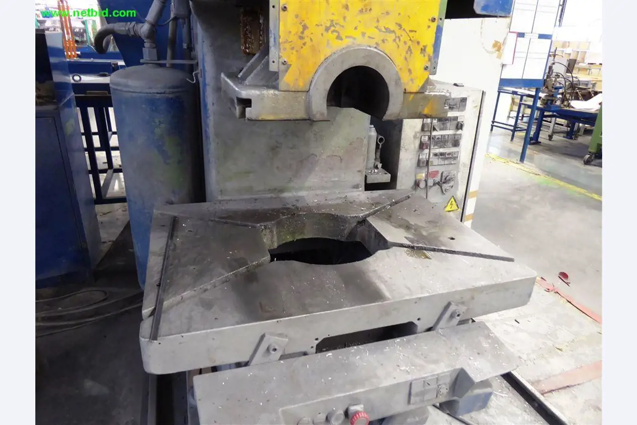 Máquinas e sistemas para o trabalho de metais e tecnologia de superfícies<br>-4