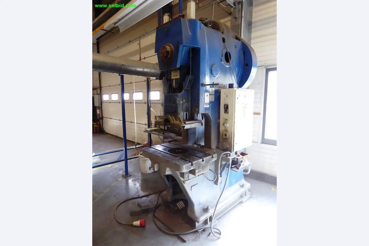 Máquinas e sistemas para o trabalho de metais e tecnologia de superfícies<br>-1