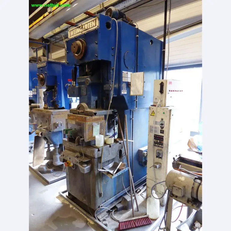 Máquinas e sistemas para o trabalho de metais e tecnologia de superfícies<br>-1