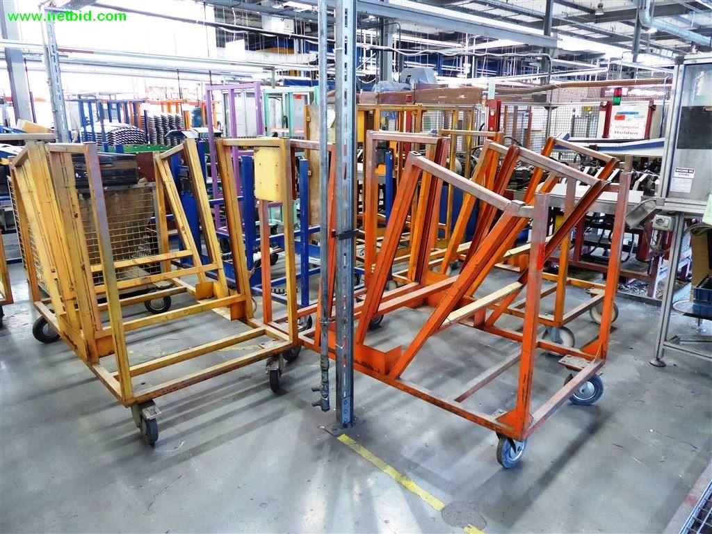 
Máquinas e sistemas para o trabalho de metais e tecnologia de superfícies<br>-2