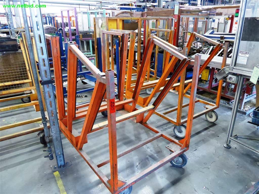 
Máquinas e sistemas para o trabalho de metais e tecnologia de superfícies<br>-3