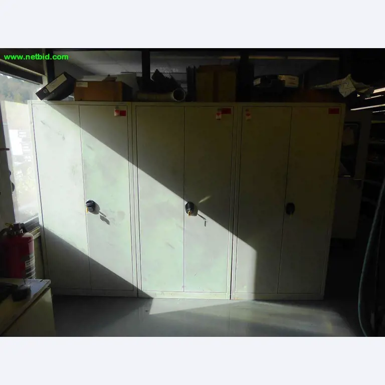 Máquinas e sistemas para o trabalho de metais e tecnologia de superfícies<br>-1