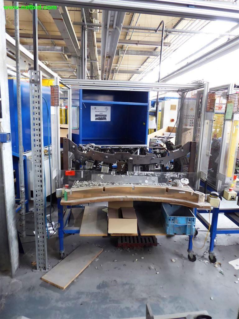 
Máquinas e sistemas para o trabalho de metais e tecnologia de superfícies<br>-1