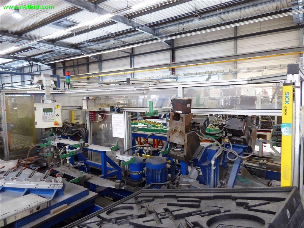 
Máquinas e sistemas para o trabalho de metais e tecnologia de superfícies<br>-7