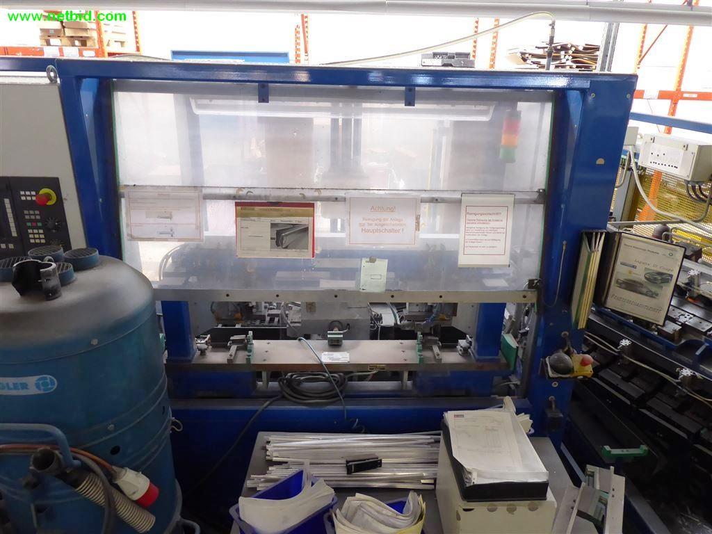 
Máquinas e sistemas para o trabalho de metais e tecnologia de superfícies<br>-2