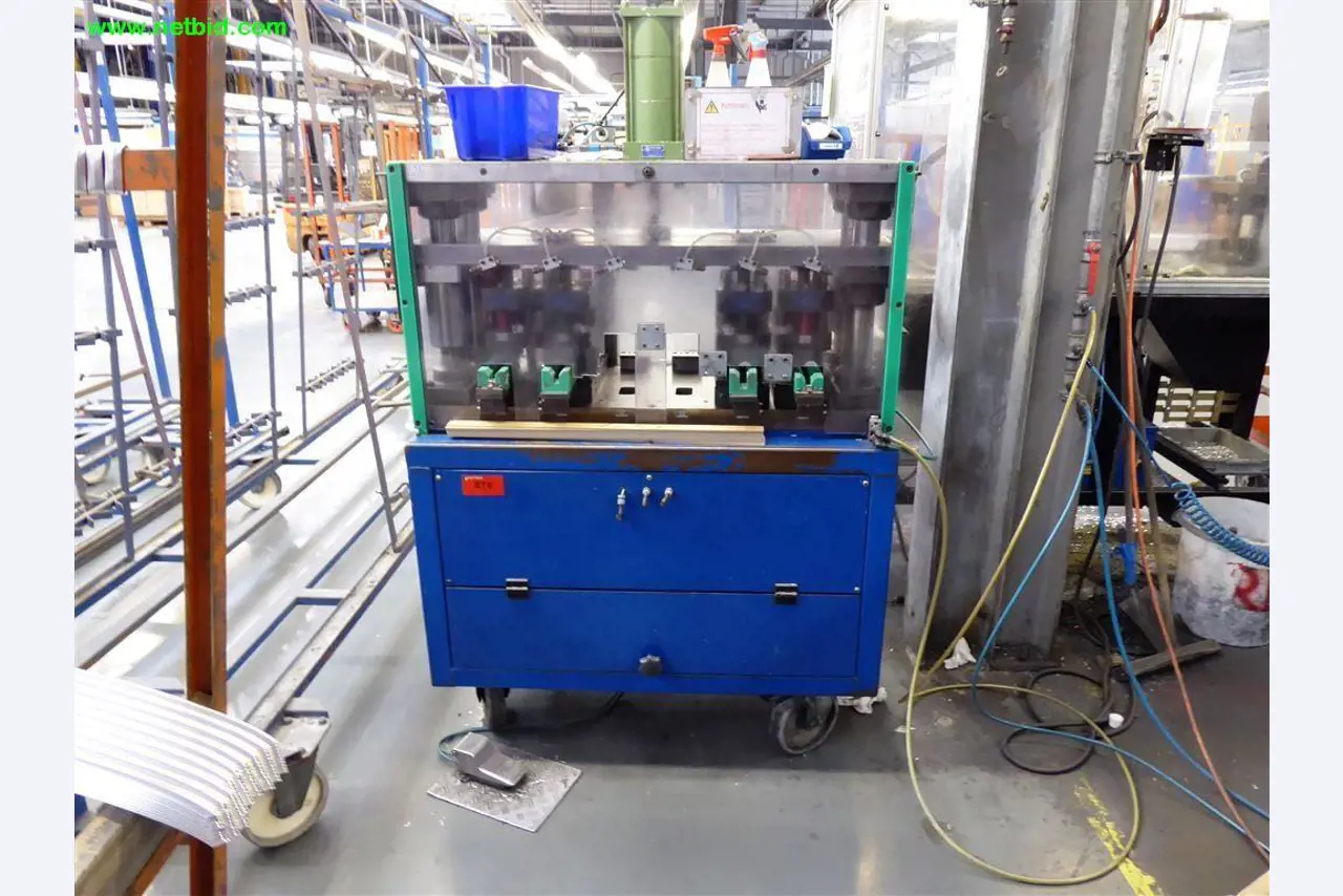 Máquinas e sistemas para o trabalho de metais e tecnologia de superfícies<br>-1