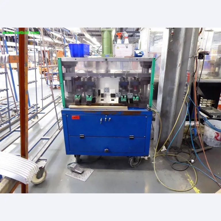 Máquinas e sistemas para o trabalho de metais e tecnologia de superfícies<br>-1