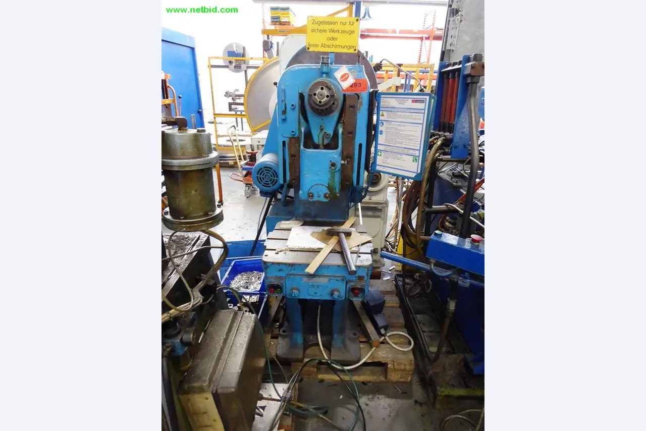 Máquinas e sistemas para o trabalho de metais e tecnologia de superfícies<br>-1