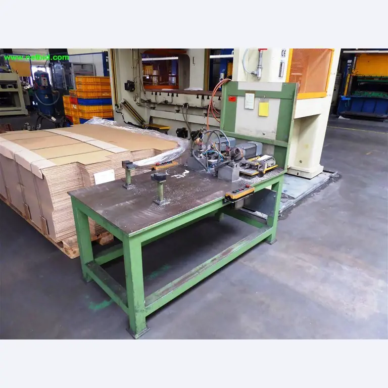 Máquinas e sistemas para o trabalho de metais e tecnologia de superfícies<br>-1