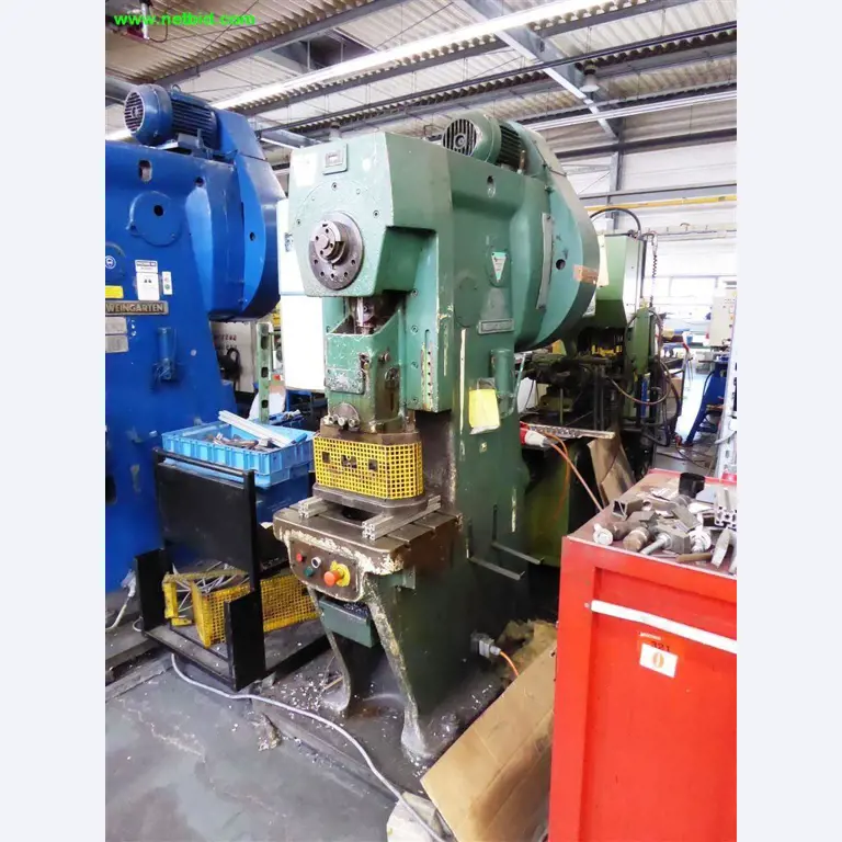 Máquinas e sistemas para o trabalho de metais e tecnologia de superfícies<br>-1