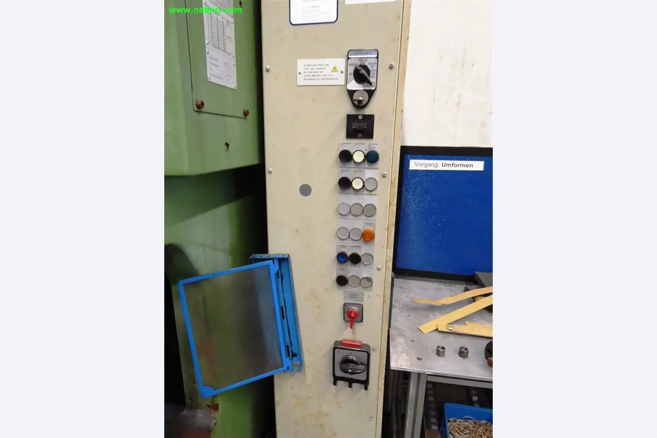 Máquinas e sistemas para o trabalho de metais e tecnologia de superfícies<br>-4