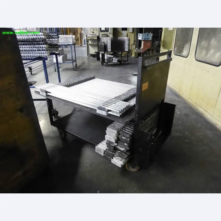 Máquinas e sistemas para o trabalho de metais e tecnologia de superfícies<br>-1