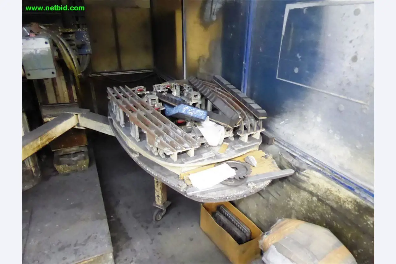 Máquinas e sistemas para o trabalho de metais e tecnologia de superfícies<br>-2