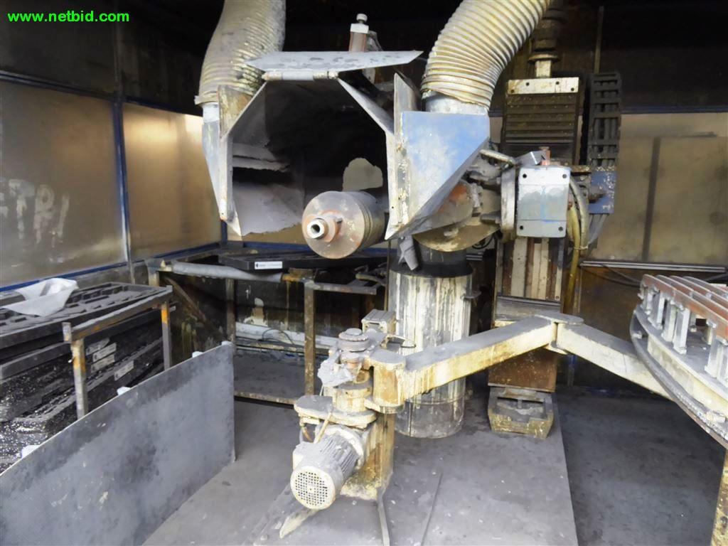 
Máquinas e sistemas para o trabalho de metais e tecnologia de superfícies<br>-3