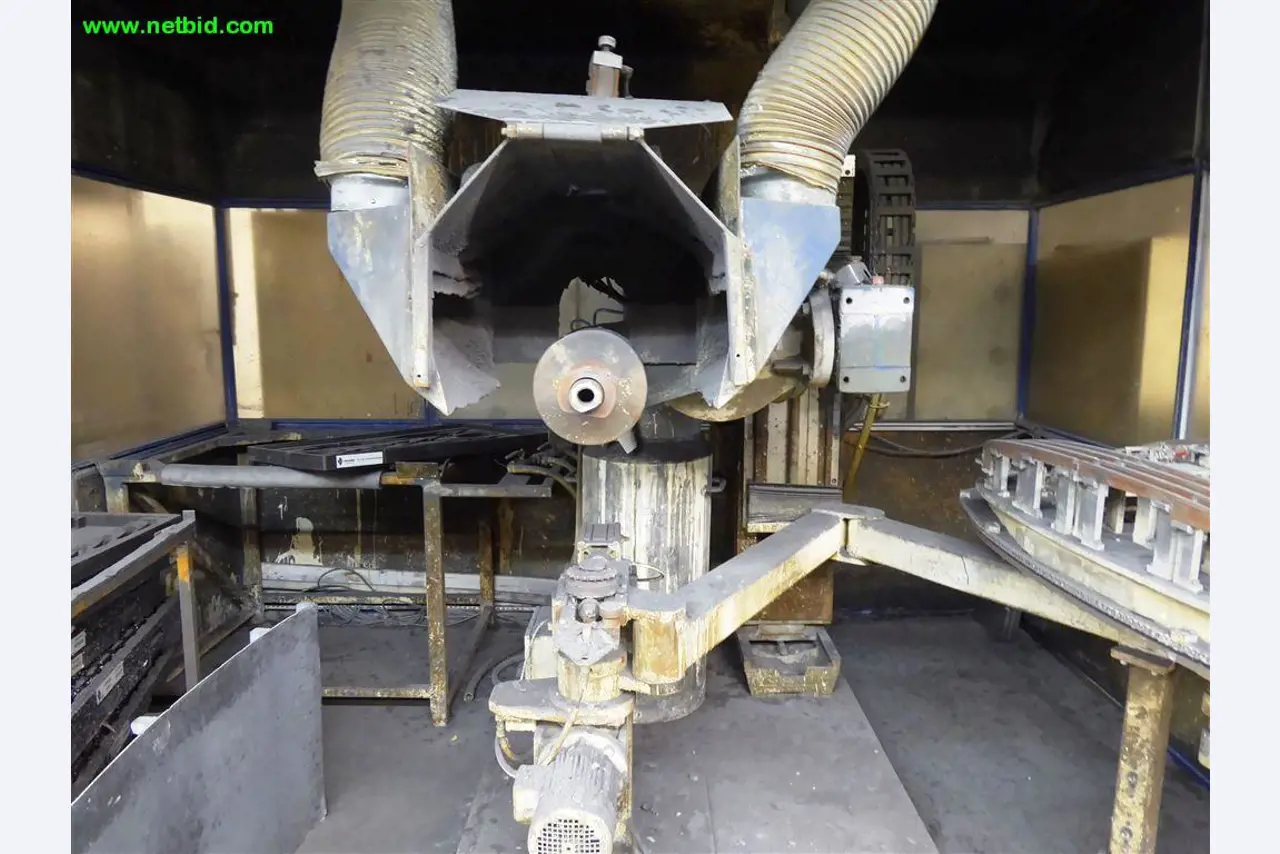 Máquinas e sistemas para o trabalho de metais e tecnologia de superfícies<br>-4