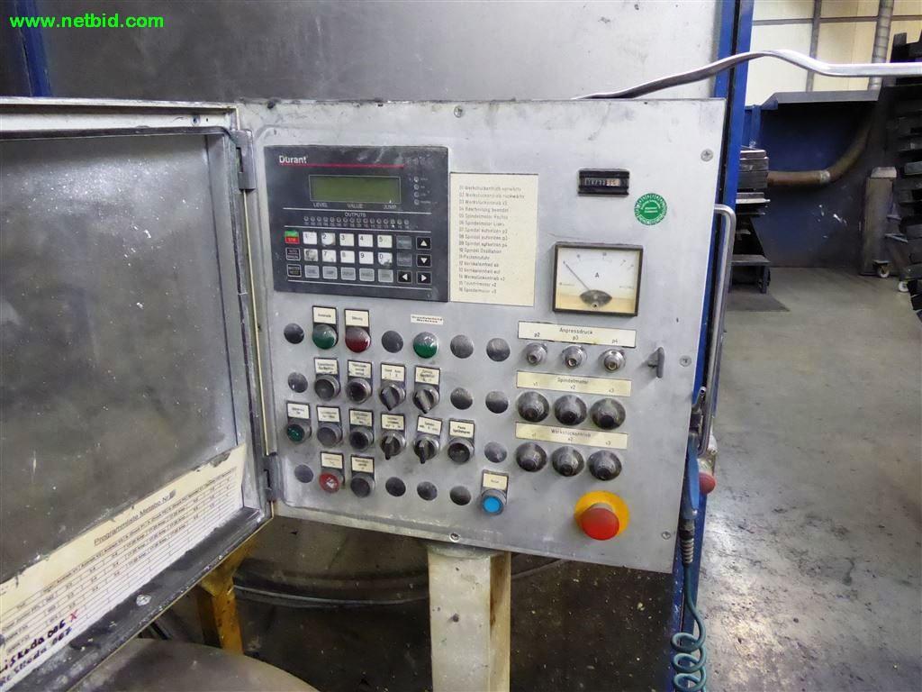 
Máquinas e sistemas para o trabalho de metais e tecnologia de superfícies<br>-3