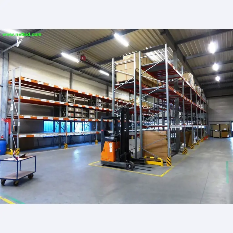 Máquinas e sistemas para o trabalho de metais e tecnologia de superfícies<br>-4