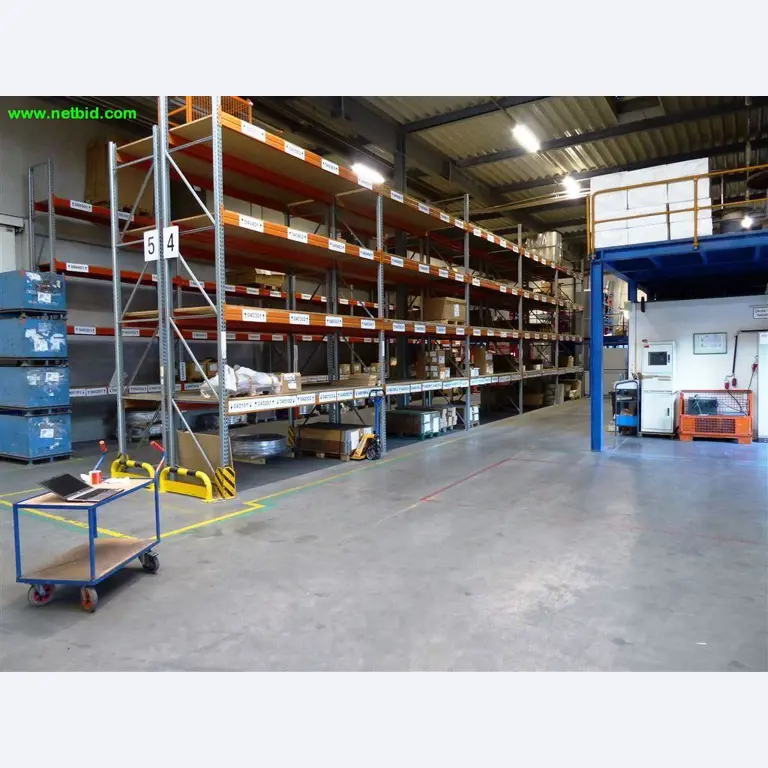 Máquinas e sistemas para o trabalho de metais e tecnologia de superfícies<br>-8