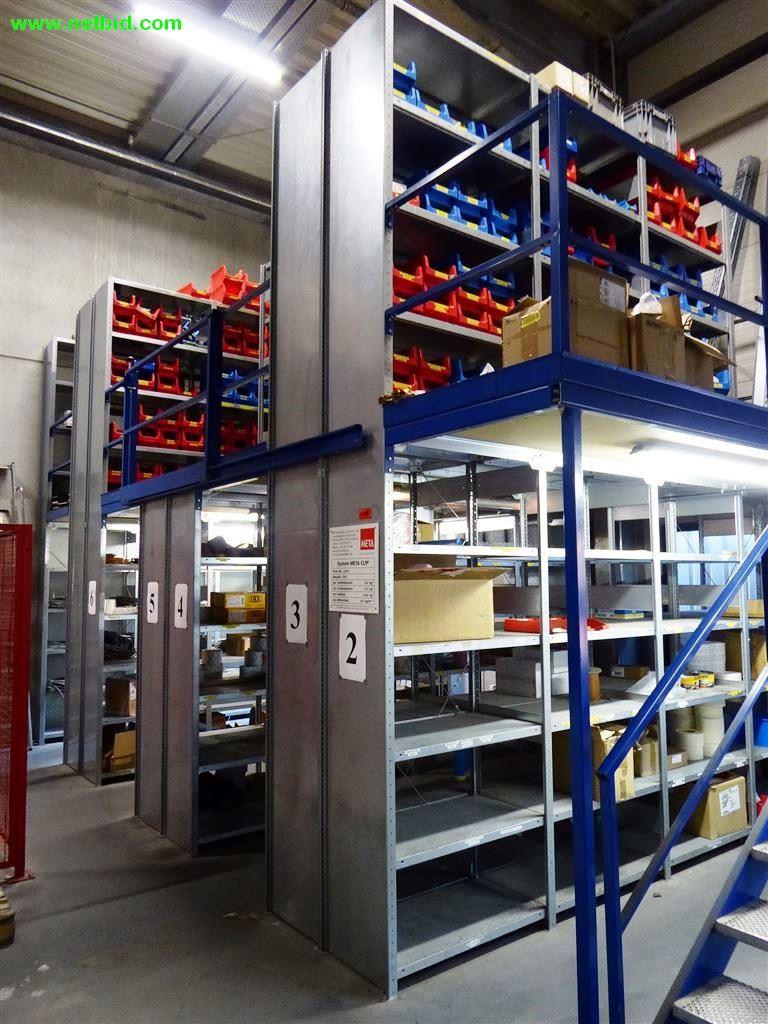 
Máquinas e sistemas para o trabalho de metais e tecnologia de superfícies<br>-1