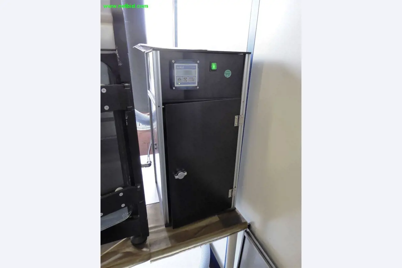 Máquinas e sistemas para o trabalho de metais e tecnologia de superfícies<br>-4