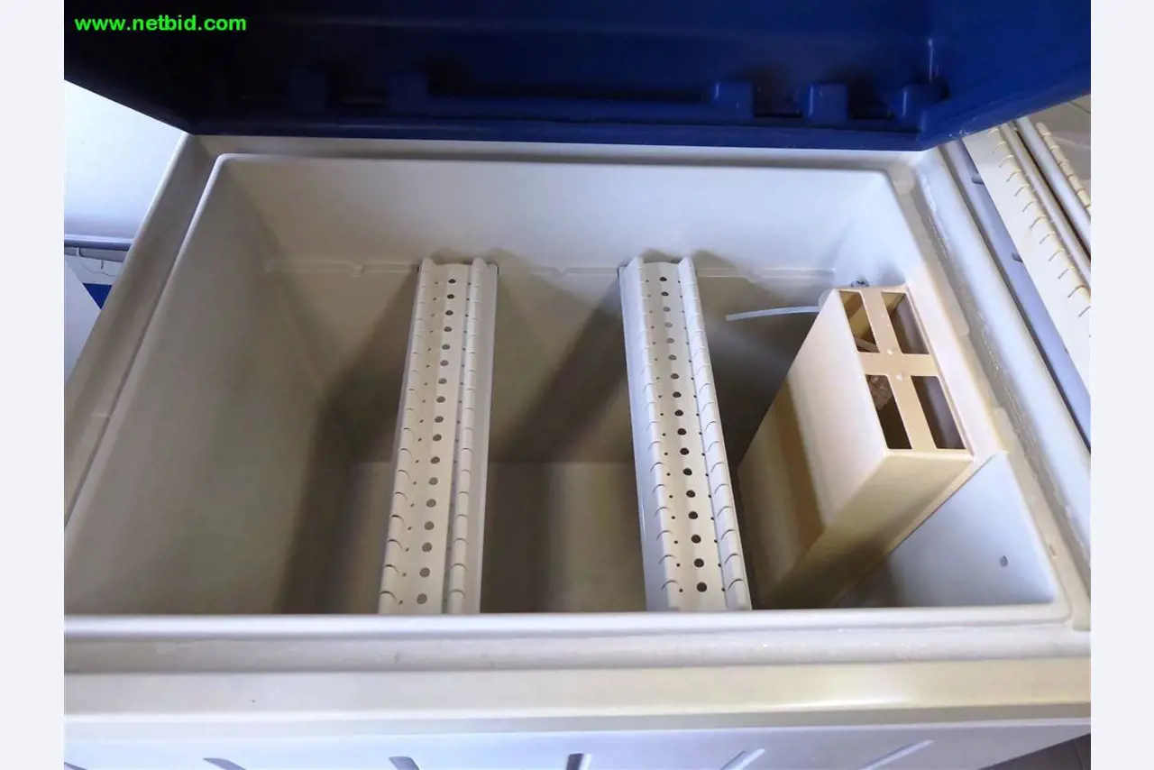 Máquinas e sistemas para o trabalho de metais e tecnologia de superfícies<br>-3