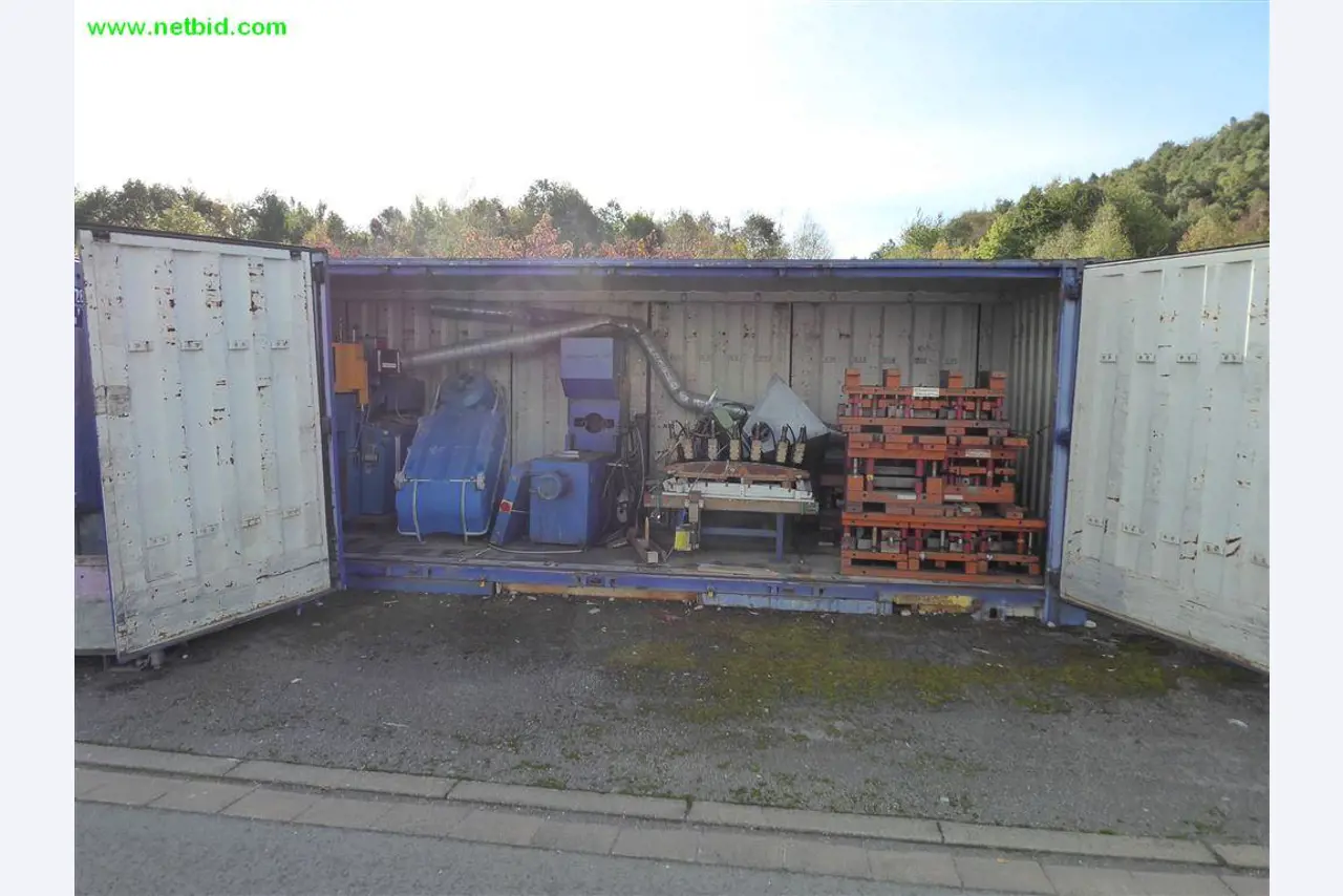 Máquinas e sistemas para o trabalho de metais e tecnologia de superfícies<br>-1