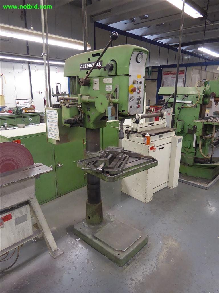 
Máquinas e sistemas para o trabalho de metais e tecnologia de superfícies<br>-3