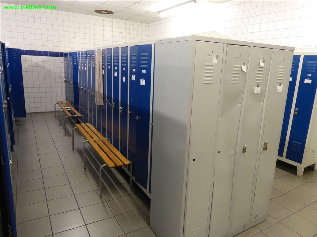 
Máquinas e sistemas para o trabalho de metais e tecnologia de superfícies<br>-3