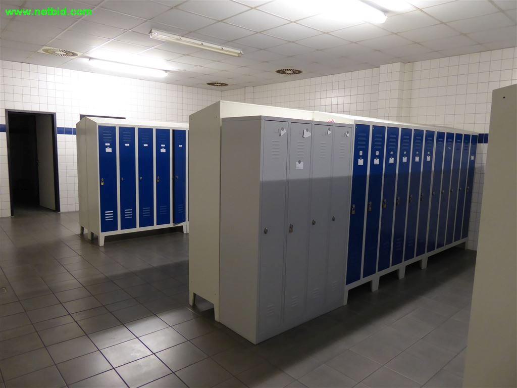 
Máquinas e sistemas para o trabalho de metais e tecnologia de superfícies<br>-2