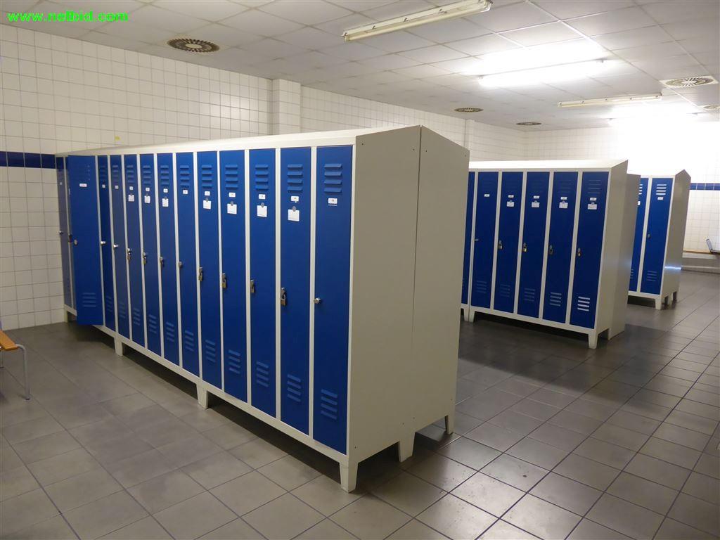 
Máquinas e sistemas para o trabalho de metais e tecnologia de superfícies<br>-3