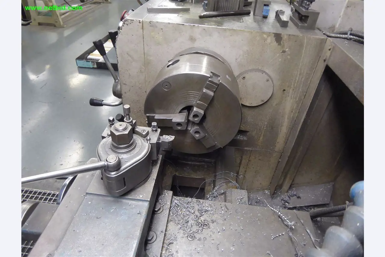 Máquinas e sistemas para o trabalho de metais e tecnologia de superfícies<br>-4