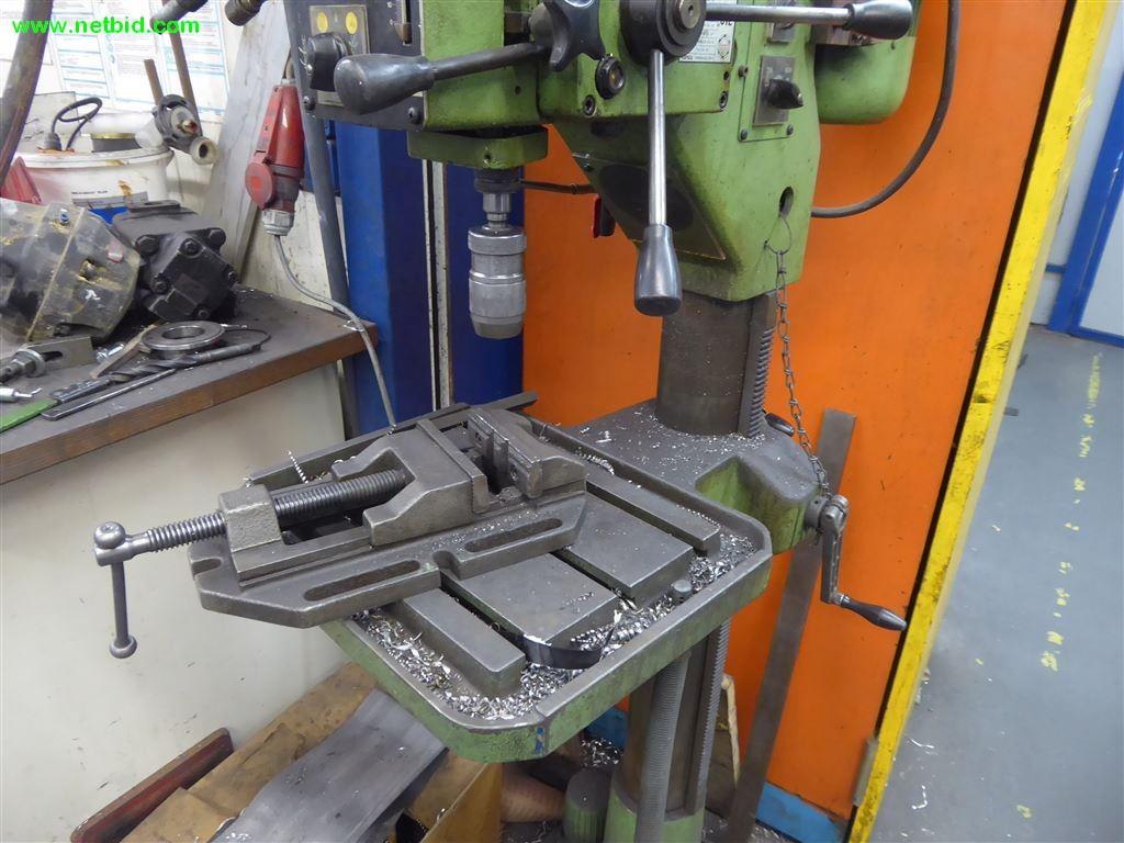 
Máquinas e sistemas para o trabalho de metais e tecnologia de superfícies<br>-2