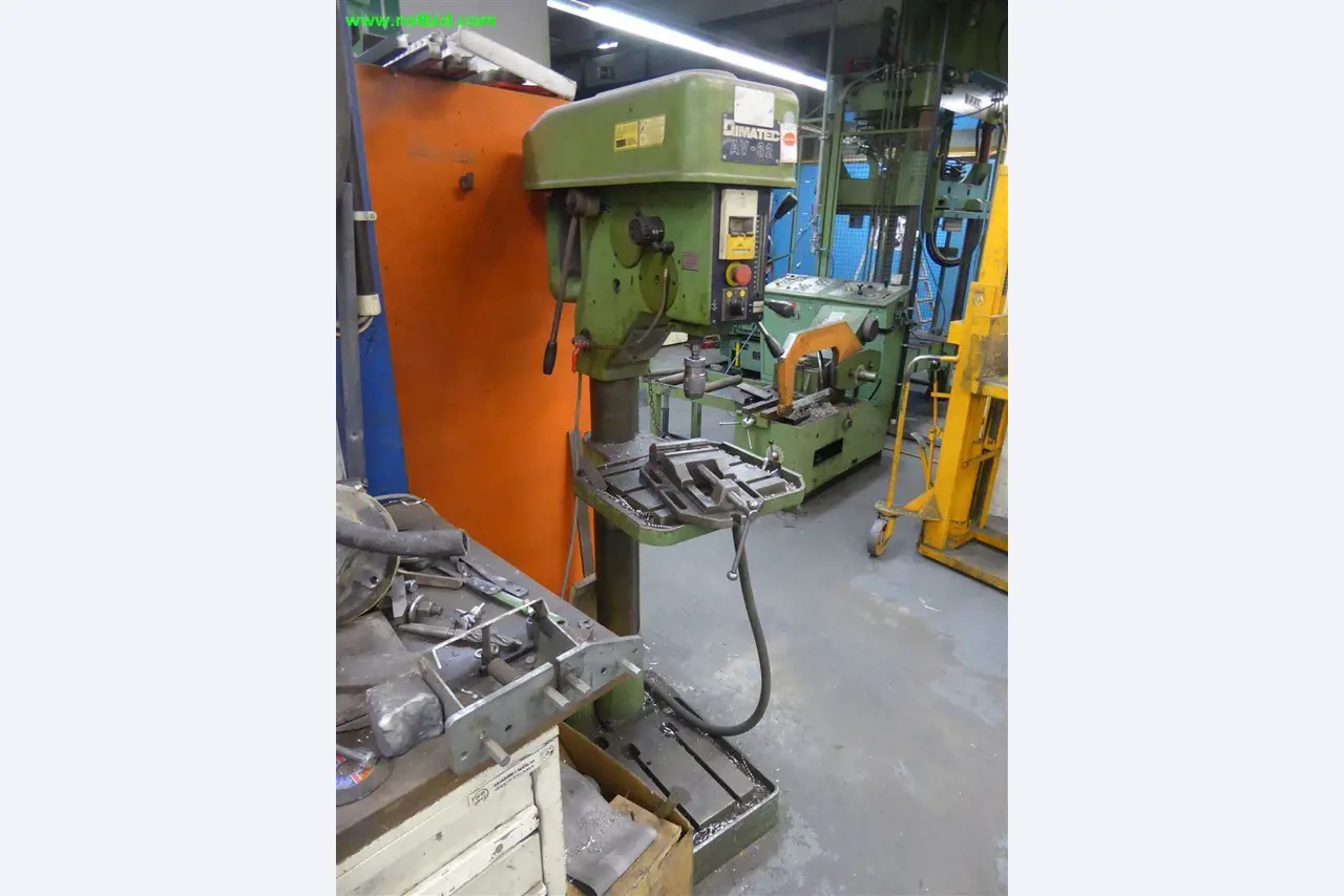 Máquinas e sistemas para o trabalho de metais e tecnologia de superfícies<br>-3