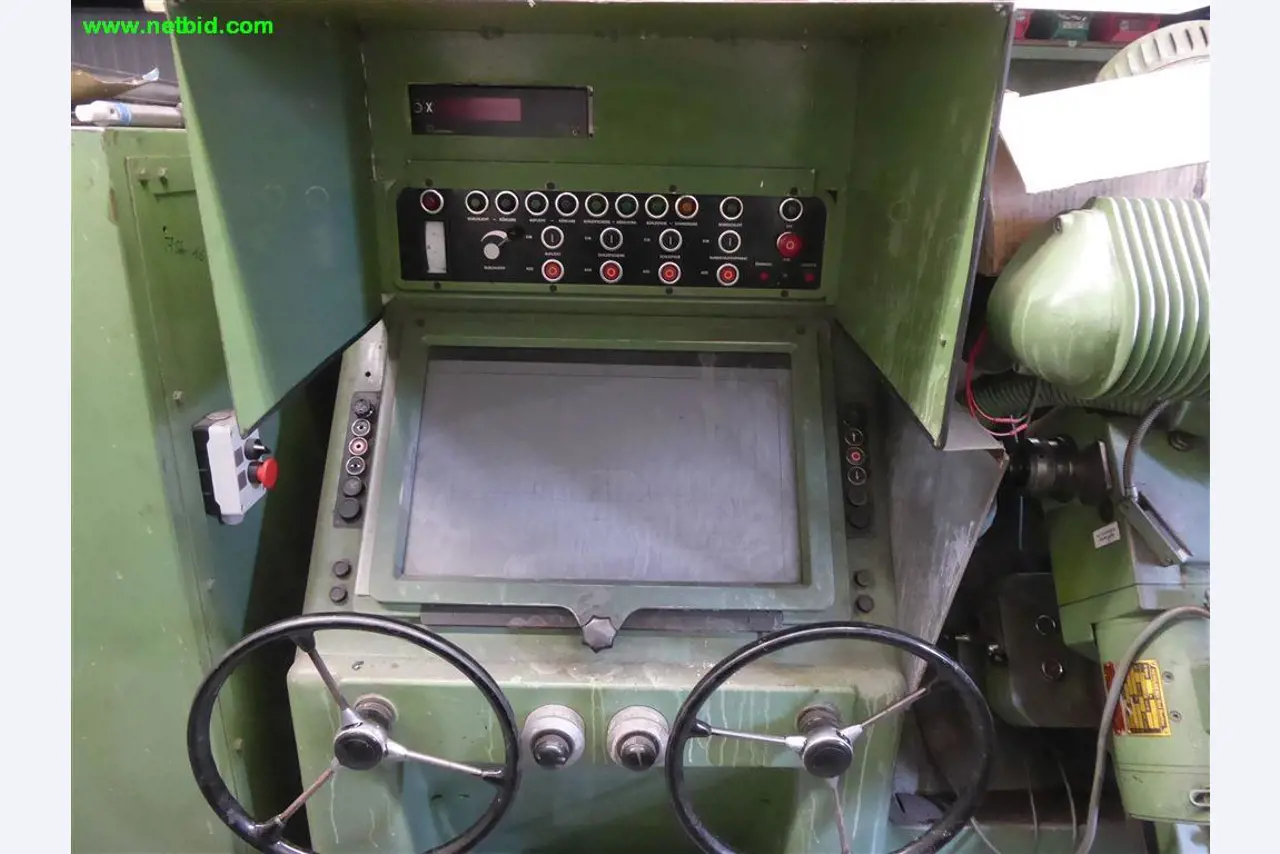 Máquinas e sistemas para o trabalho de metais e tecnologia de superfícies<br>-2