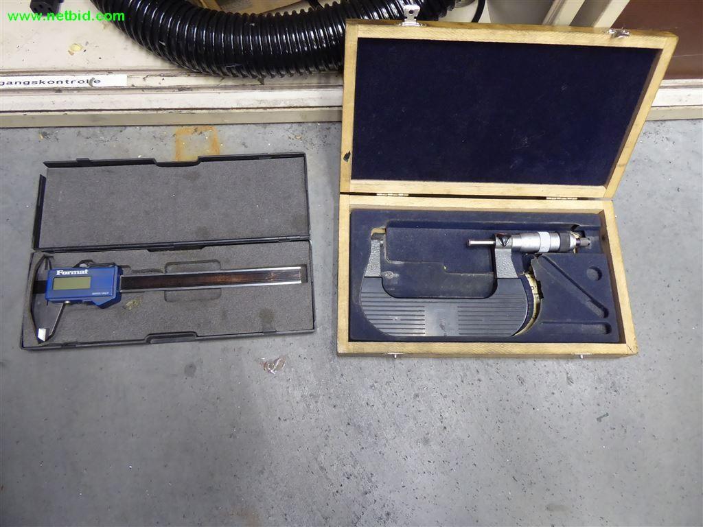 
Máquinas e sistemas para o trabalho de metais e tecnologia de superfícies<br>-14