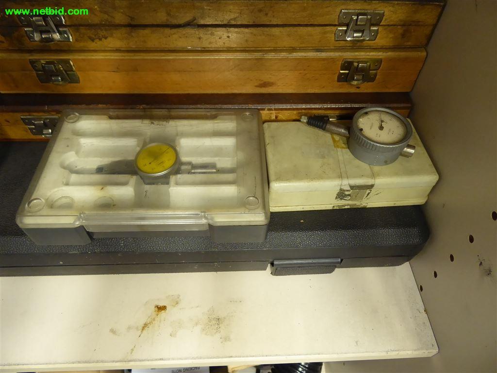 
Máquinas e sistemas para o trabalho de metais e tecnologia de superfícies<br>-15